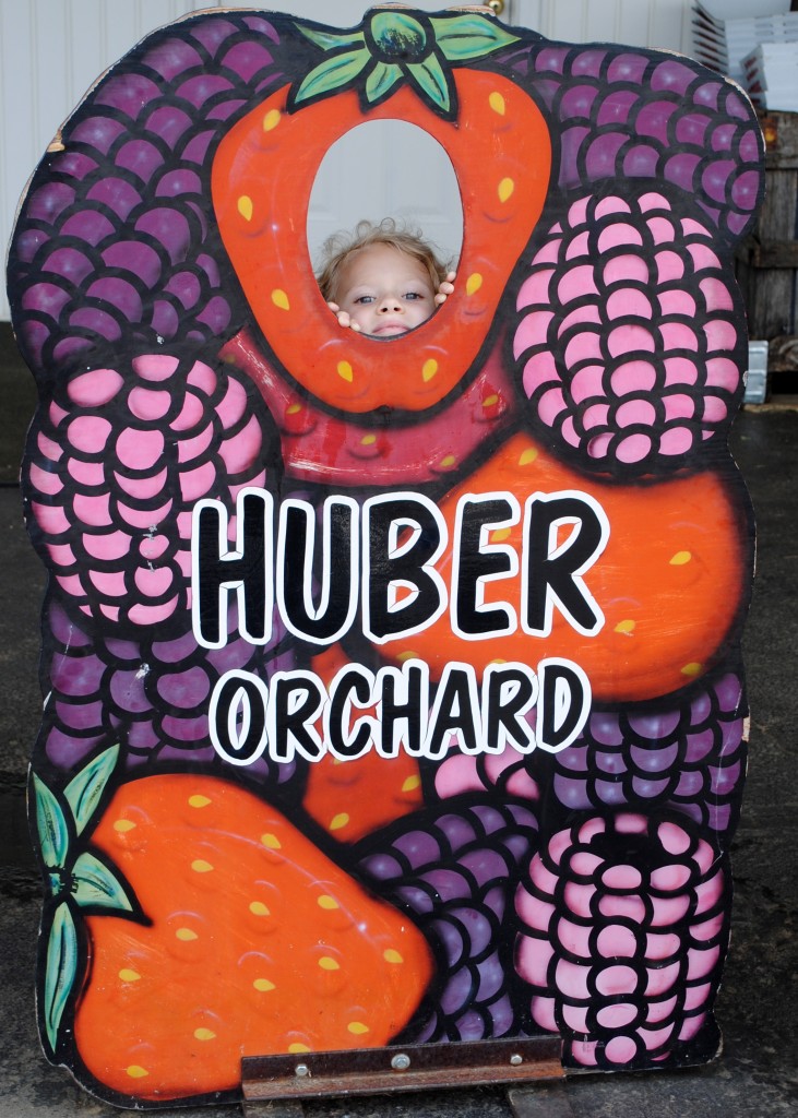 Huber orchard sign