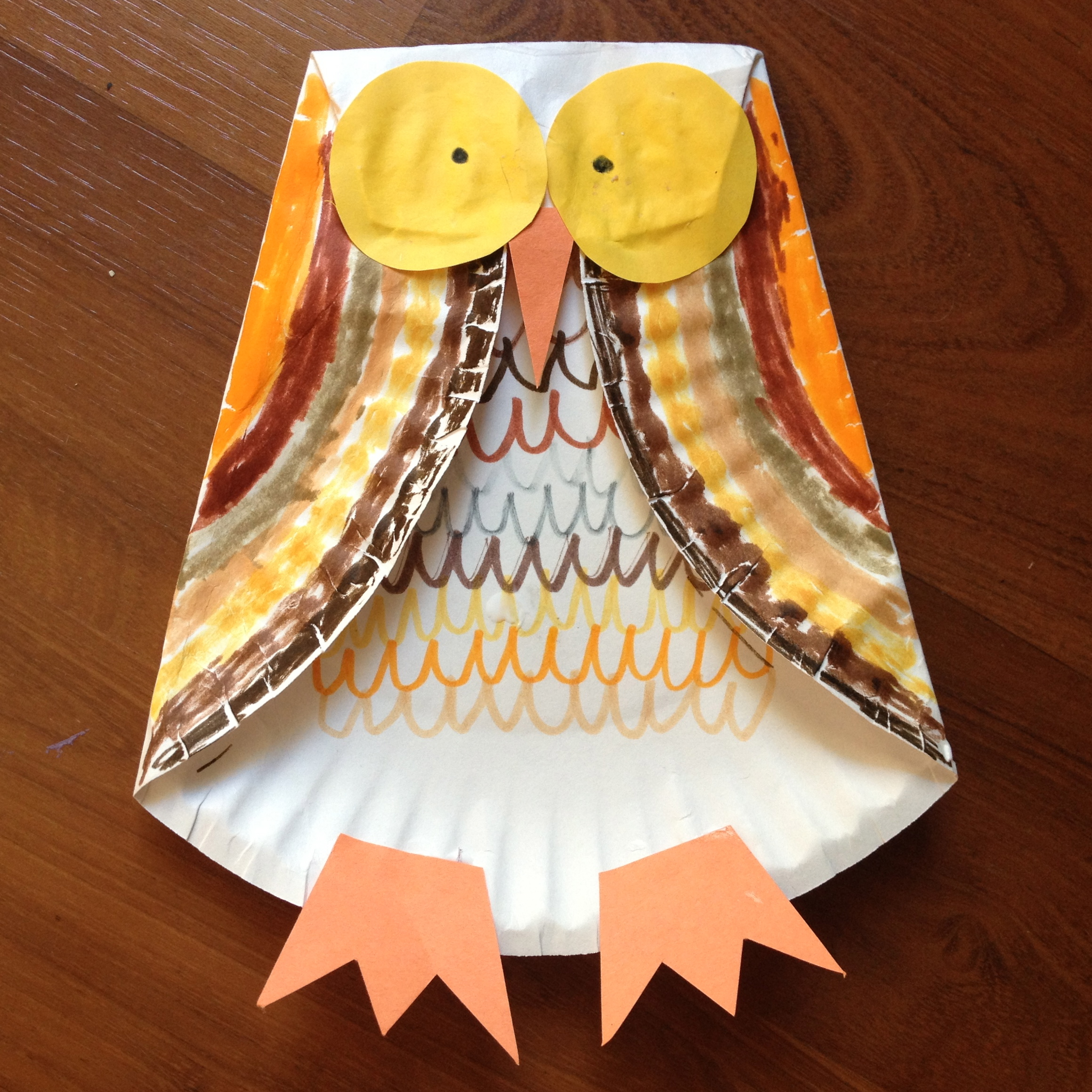 Paper Plate Owl - Huppie Mama