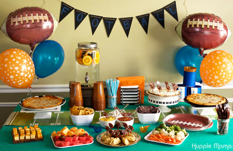 Serving HOT Food at a Tailgate Party ! Birthday Party Ideas 