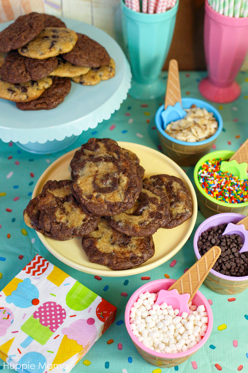 cookies and toppings